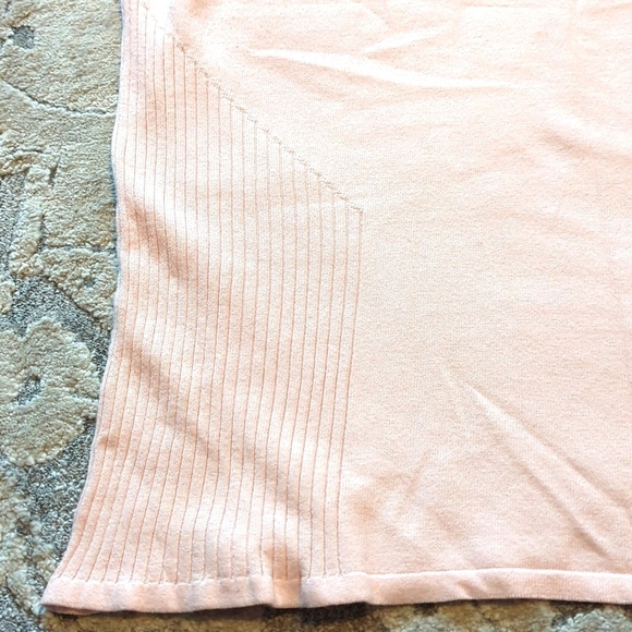 Saks Fifth Avenue Sweater V-neck Sleeveless Pink Size XL - Picture 4 of 6